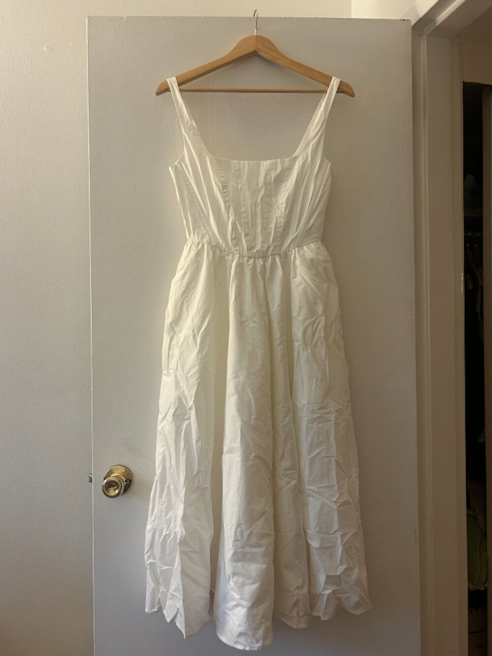 Ivory corset square-neck midi dress by Wayf, size XS. - Picture 2 of 6
